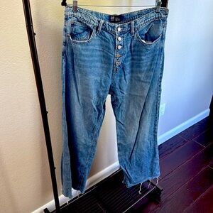 GAP Women's Light Blue Wide Leg Jean